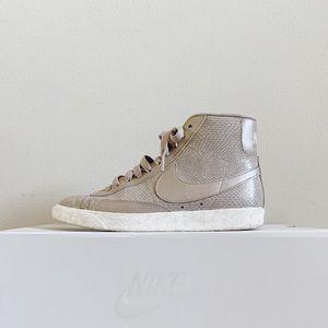 BLAZER MID LTR PRM